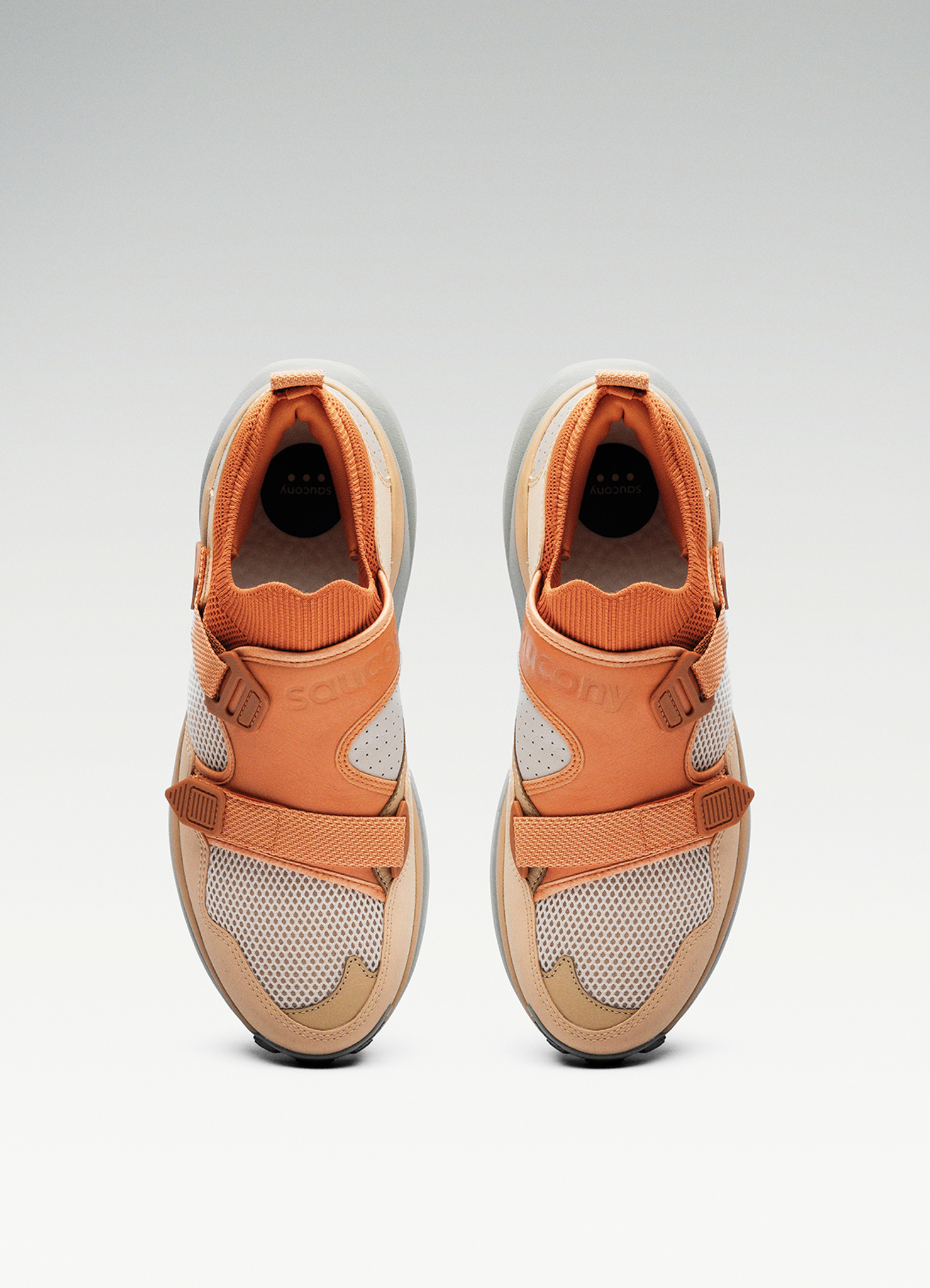 S70915-2_GRID X ULTRA S_ADOBE_MOSS_04.jpg