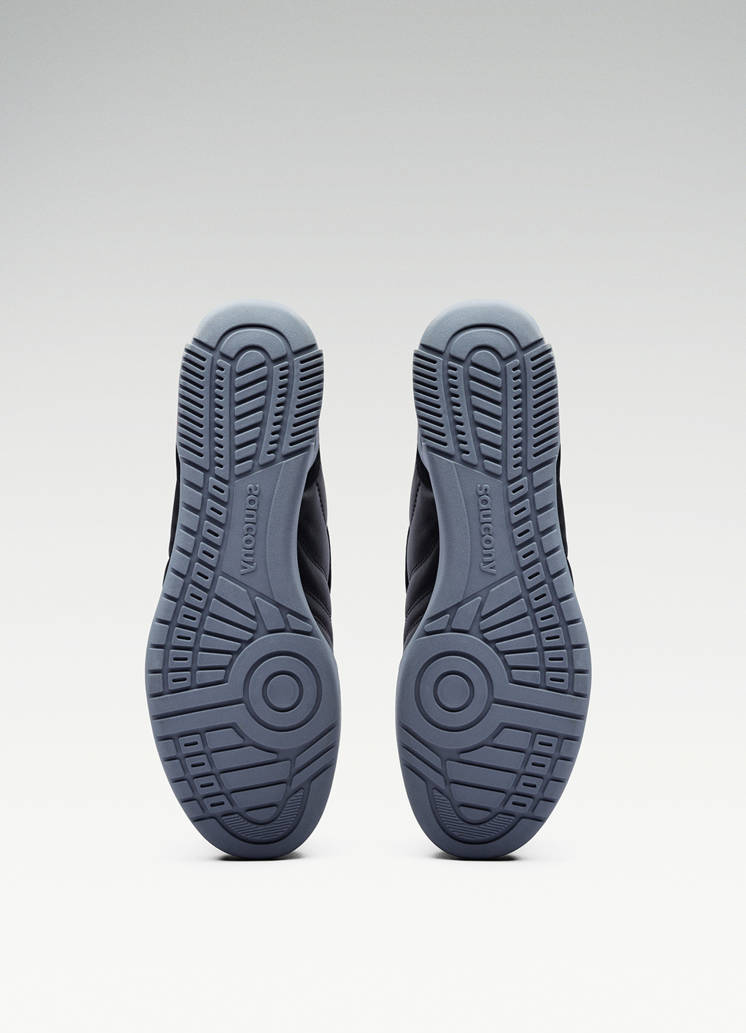 S70914-1_586i S_BLACK_FLINT_05.jpg