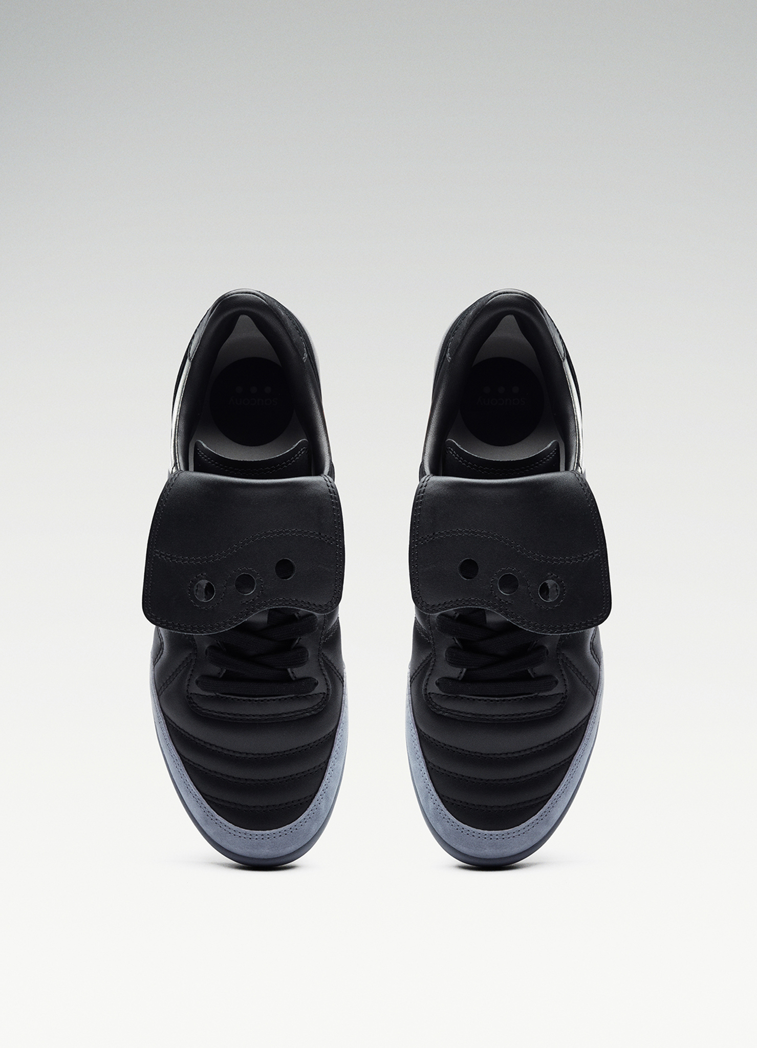 S70914-1_586i S_BLACK_FLINT_04.jpg